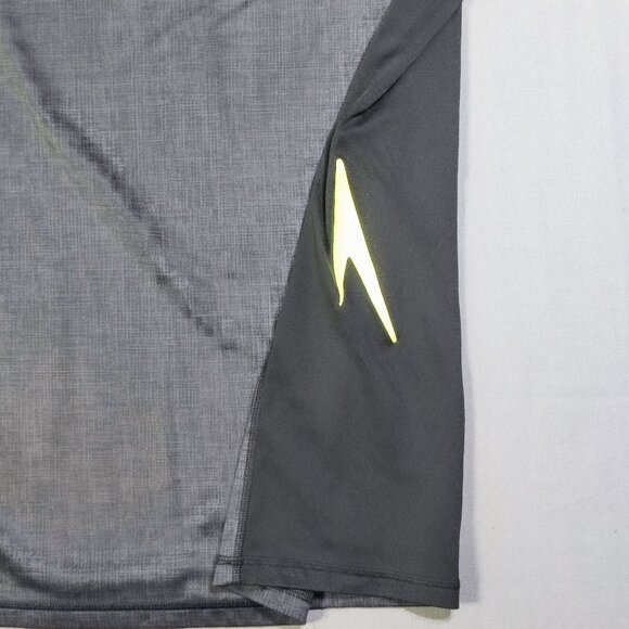Speedo Block the Burn swim shirt men's size L grey black UV guard - Picture 10 of 10